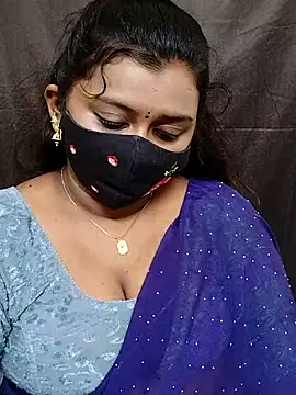 Tanuja-Sexy's cam snapshot