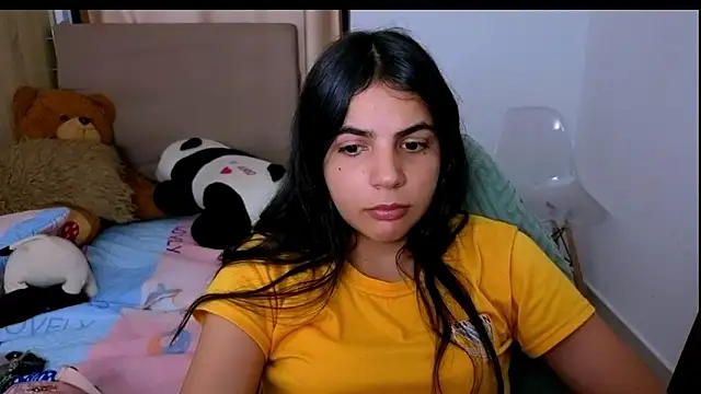 _elenna's cam snapshot