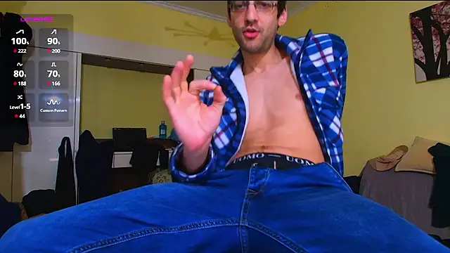 HungEddy live sex cam