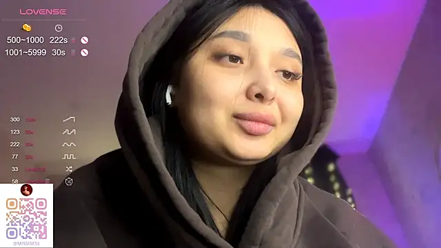 UdeleBarns live sex cam