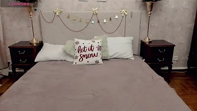 MargoChill's cam snapshot