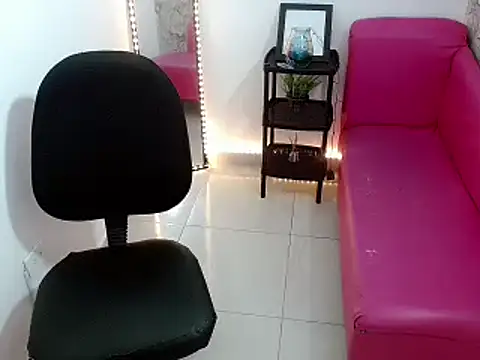 Shawnycarson's cam snapshot