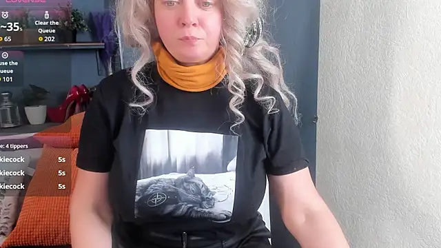 JessicaFoxie live sex cam