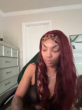 butterflybootyy live sex cam