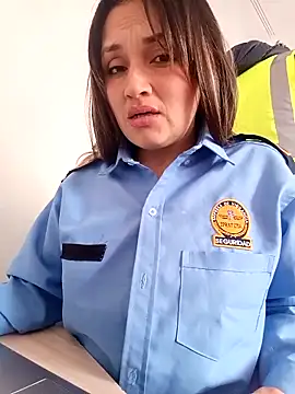 Alejandra_N's cam snapshot