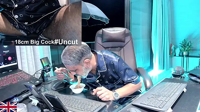 OnlineBossUK live sex cam