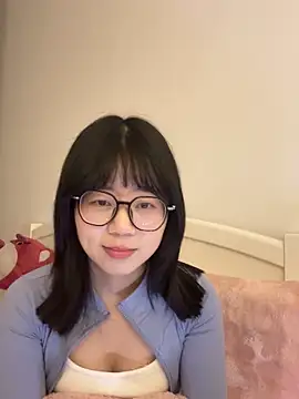 Ella-AAAAA's cam snapshot