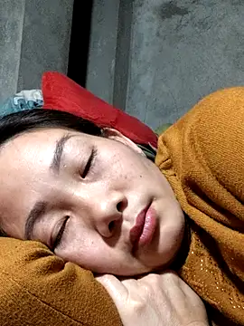 gio-thu's cam snapshot