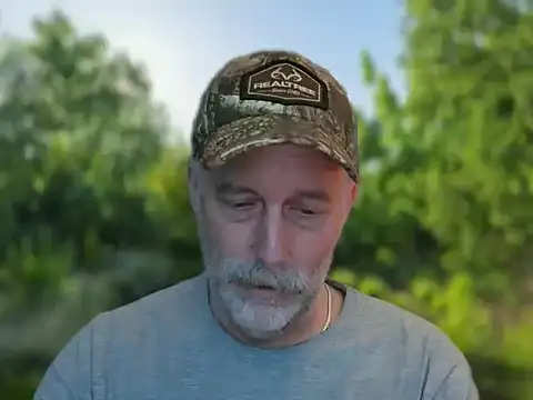 exhib_jack's cam snapshot