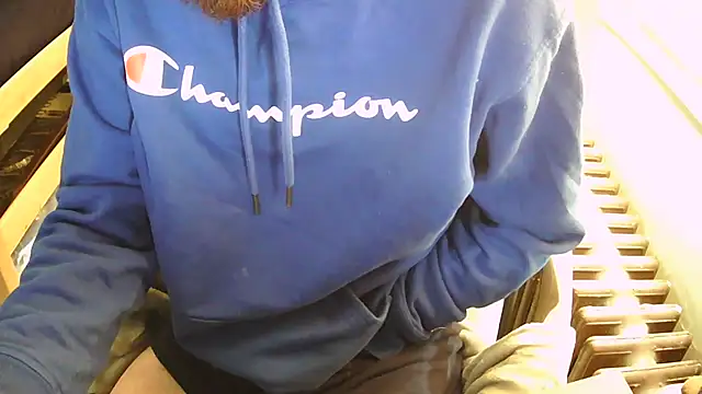 csoeasy1's cam snapshot