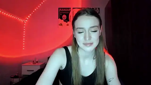 tinyglow's cam snapshot