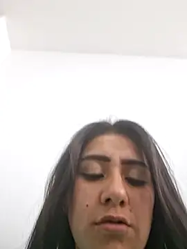 CAROLINE__07's cam snapshot