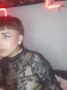 AlexxaAndRileyy's cam snapshot