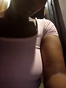 Hotytoty26's cam snapshot