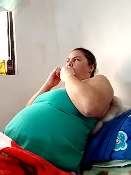 yaneth_'s cam snapshot