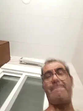 delfi6's cam snapshot