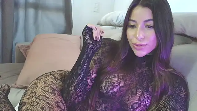 Thatatuada's cam snapshot