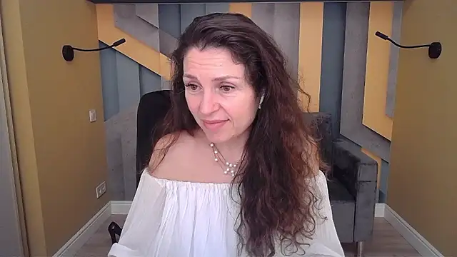 EllaLong live sex cam