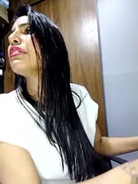 daringandunique's cam snapshot