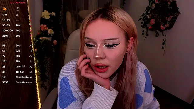 kitten_murray_'s cam snapshot