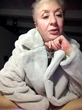 divinaerotica live sex cam