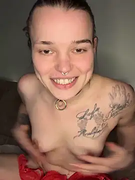 LoreenKinky's cam snapshot