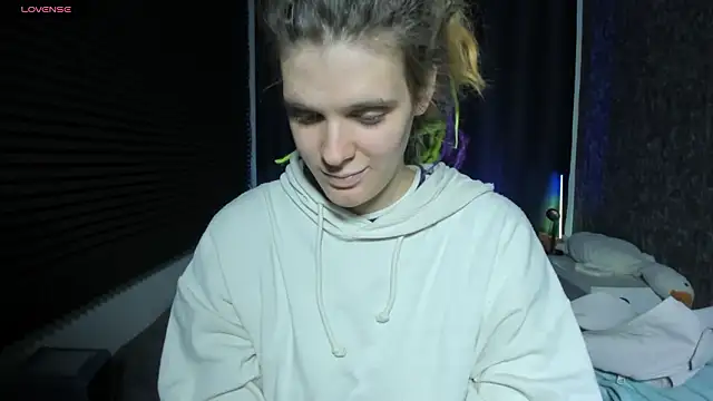 KIKI_Krash live sex cam