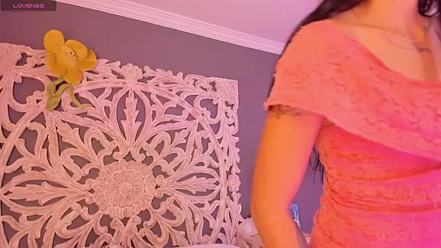 loraineblake's cam snapshot