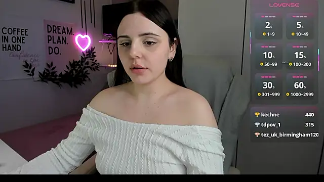 LiaWoow's cam snapshot