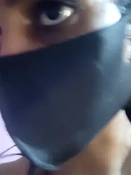 Thaper_Meera2's cam snapshot