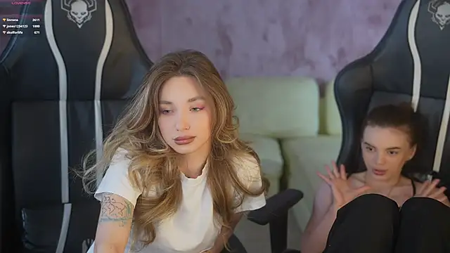 Zlata_Sky's cam snapshot