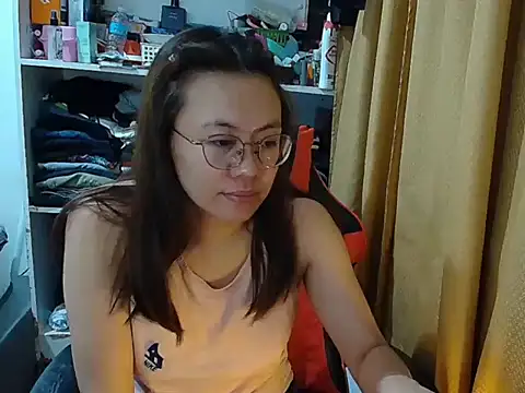 crizzybel's cam snapshot