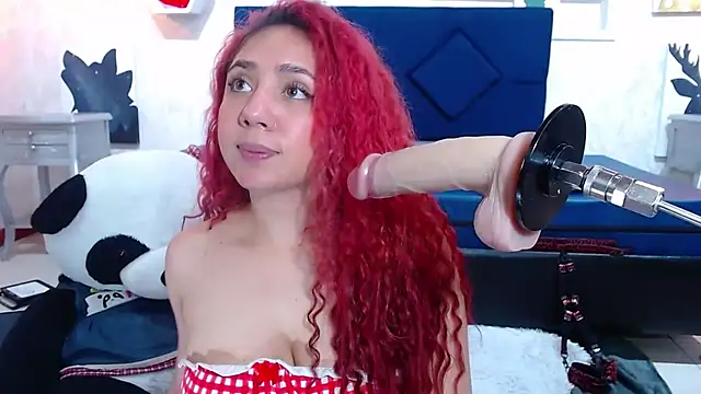 IsabelaLatina's cam snapshot