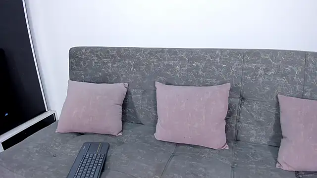 Alondra_Cutie live sex cam