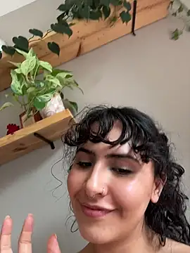 SugarTroubl33 live sex cam