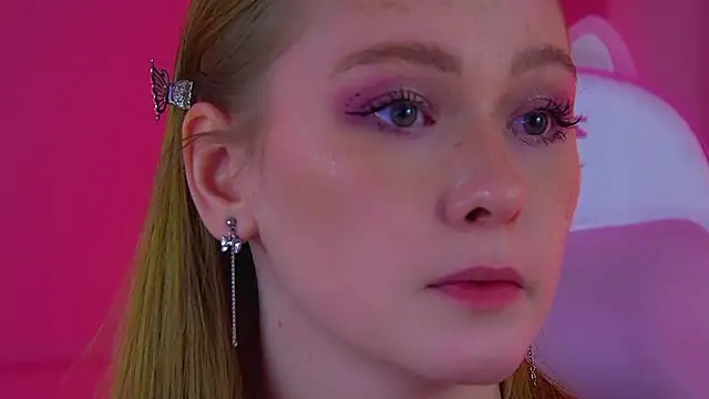 AgataFoxley's cam snapshot