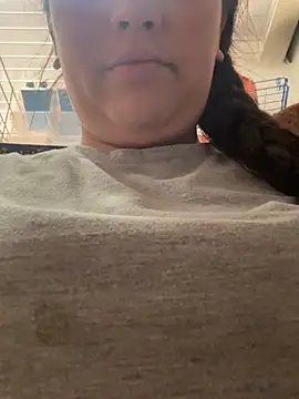 IAM_VALERI's cam snapshot