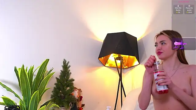 VallieBrandwein live sex cam