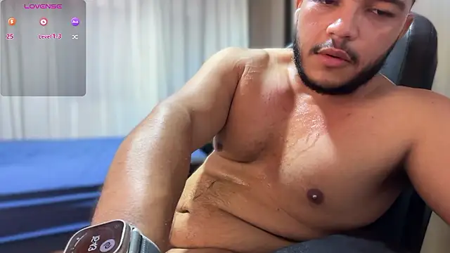 theusxbear live sex cam