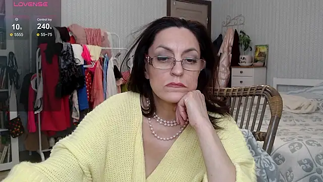 Vivian_Violet_'s cam snapshot