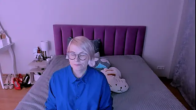 sabrinamacmarren's cam snapshot