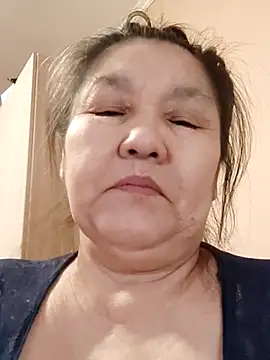 Zulfiya_Bruce's cam snapshot