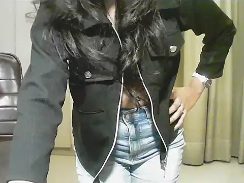 short_girl_'s cam snapshot