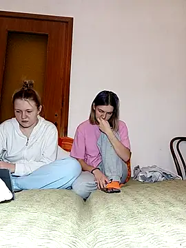 ella_maya's cam snapshot