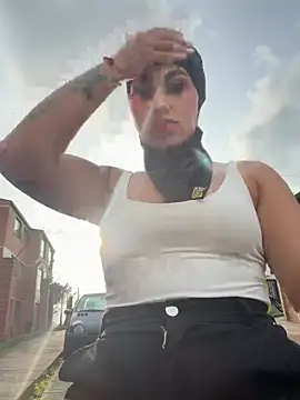 AlannaEvons's cam snapshot