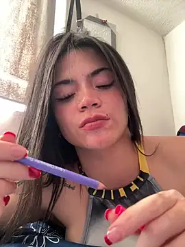 PamelaJonsom_'s cam snapshot