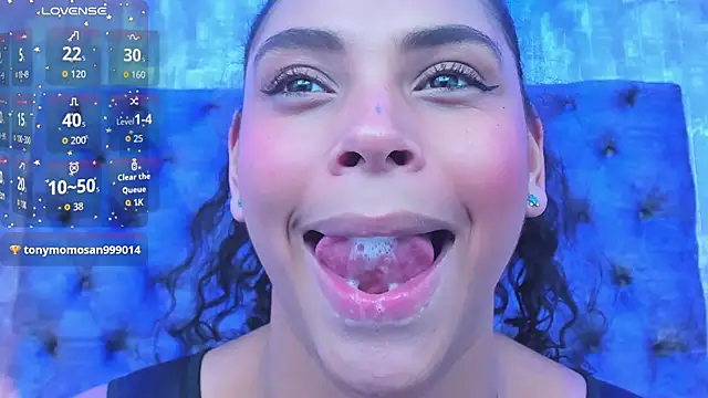 sensualshantal's cam snapshot