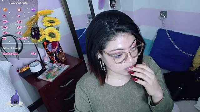 Catwhite_'s cam snapshot