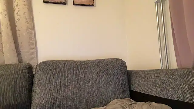 cumwithmee3 live sex cam