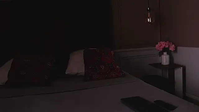 GiaTegel's cam snapshot